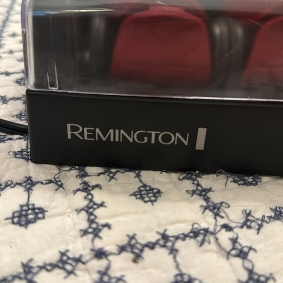 Remington hair curler set. Used good condition. - Picture 4 of 5